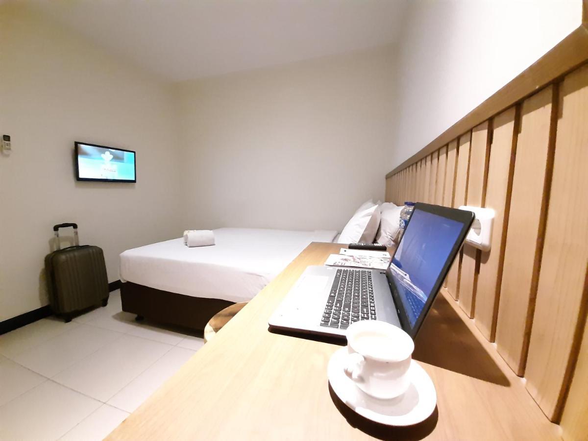 Hotel Pantes Kota Lama 세마랑 외부 사진